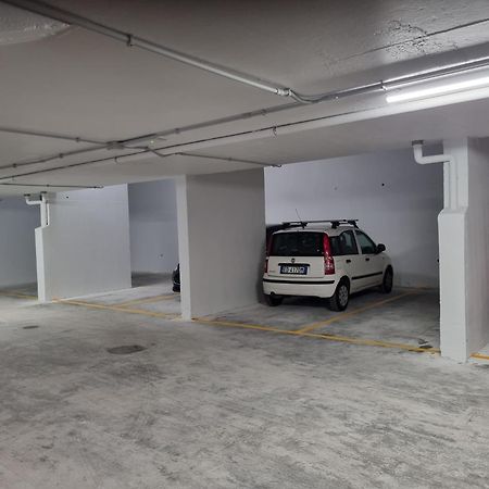 Intero Appartamento Con Giardino E Parcheggio Róma Kültér fotó